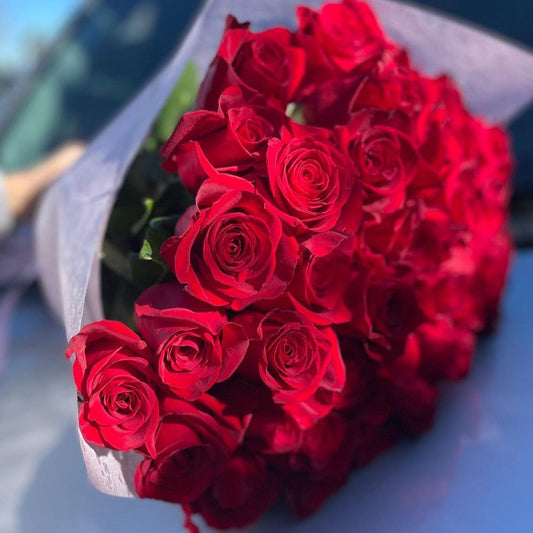 Mix of Red & White Roses