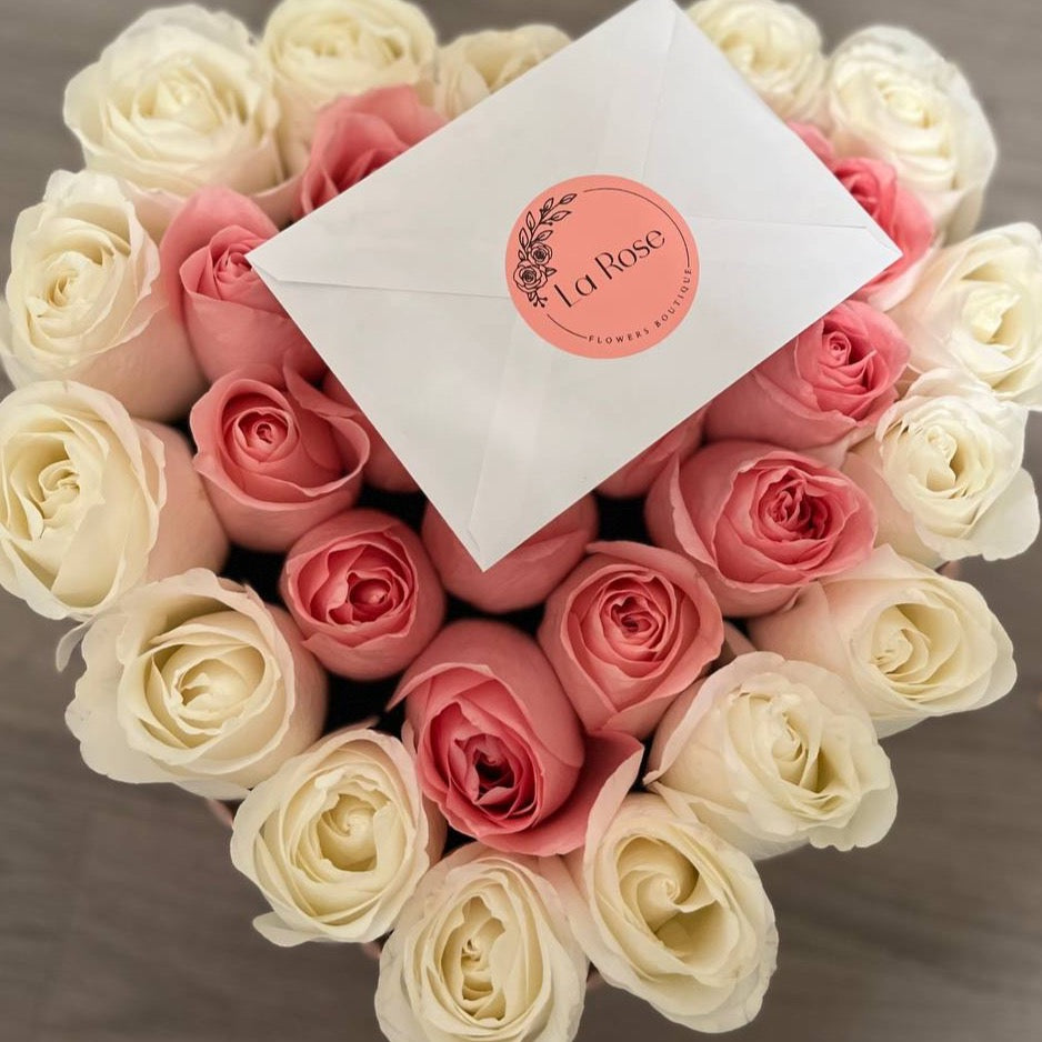 Box Love White and Pink roses – La Rose Flowers